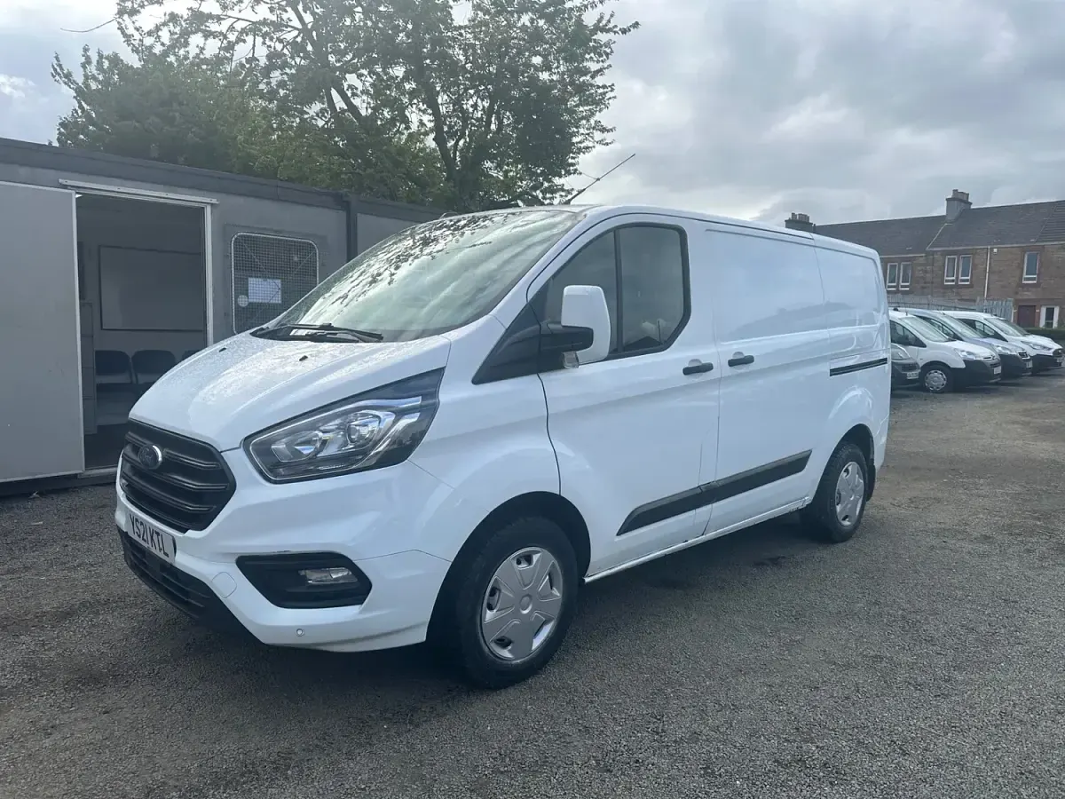 Used Ford Transit Custom Trend 105 HP (77 kW) 2021 White Van