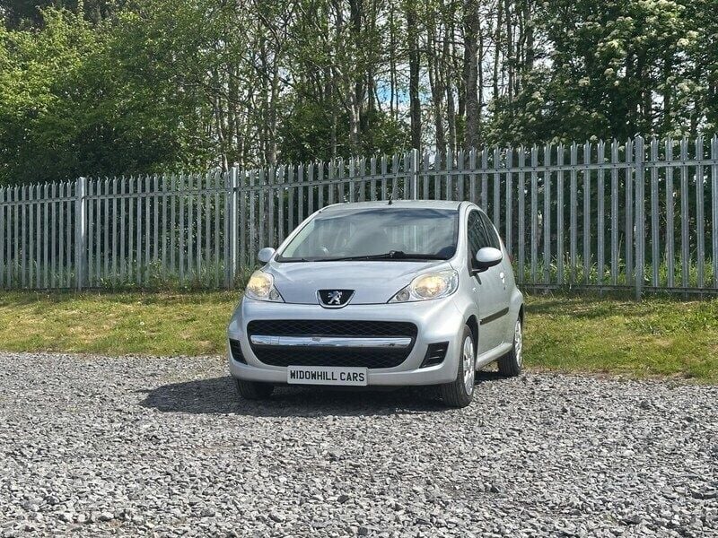 Silver Used 2009 Peugeot 107 Hatchback | £1,350 (Fair price) - Image 1/4