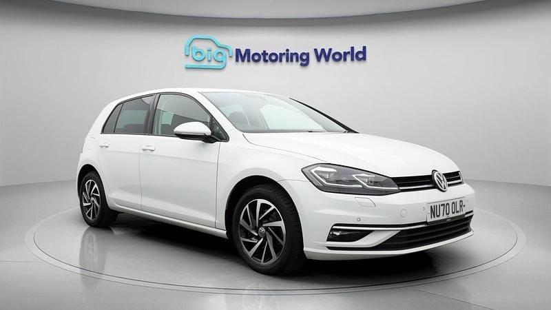 Used VW Golf VII Edition 116 HP (85 kW) 2020 White Hatchback