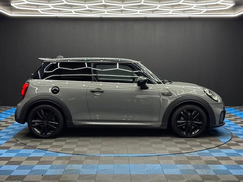 Usado Mini Cooper S Hatch 2021 Cinzento Citadino