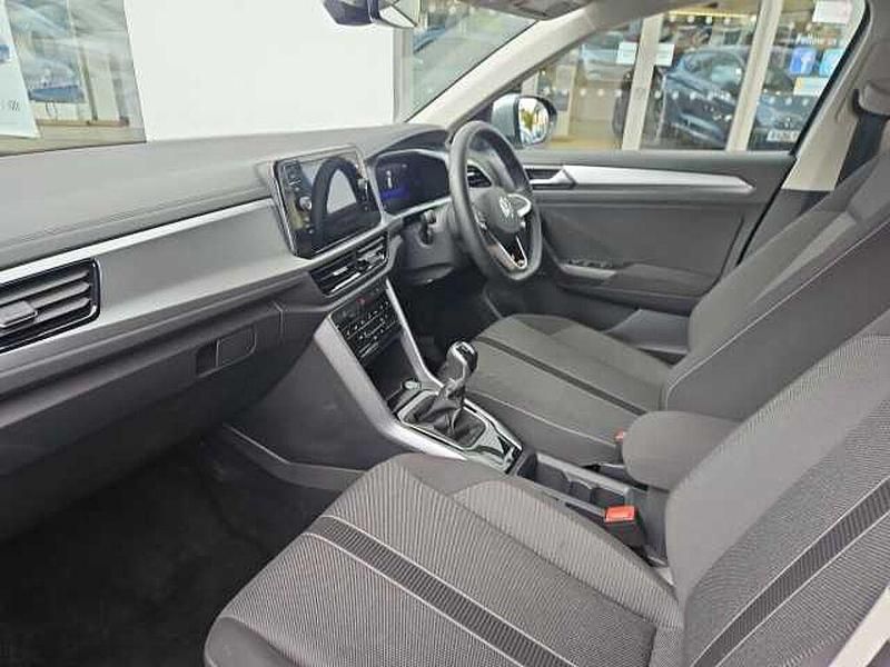 Used VW T-Roc 150 HP (110 kW) 2025 SUV