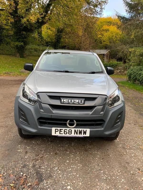 Silver Used 2018 Isuzu D-Max Pickup | £7,300 - Image 1/4