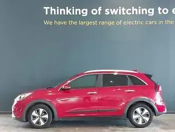 Used Kia Niro 2017 Red SUV