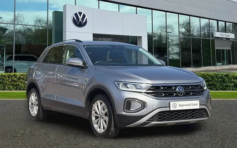 Used VW T-Roc Match 110 HP (80 kW) 2024 SUV