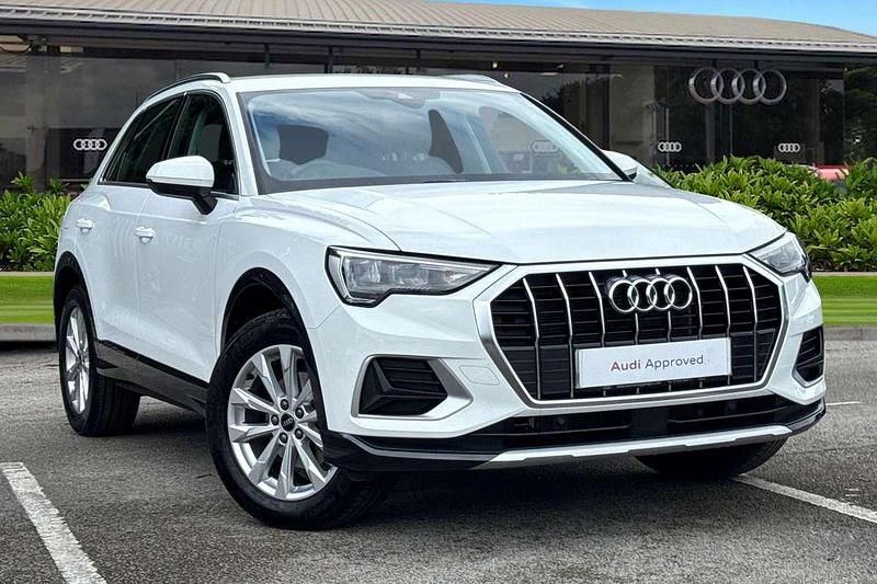 White Used 2025 Audi Q3 Sport SUV | £29,980 (Fair price) - Image 1/4