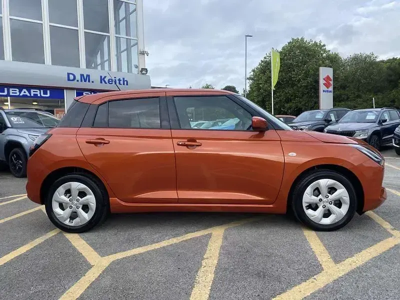 Used Suzuki Swift 82 HP (60 kW) 2025 Orange Hatchback