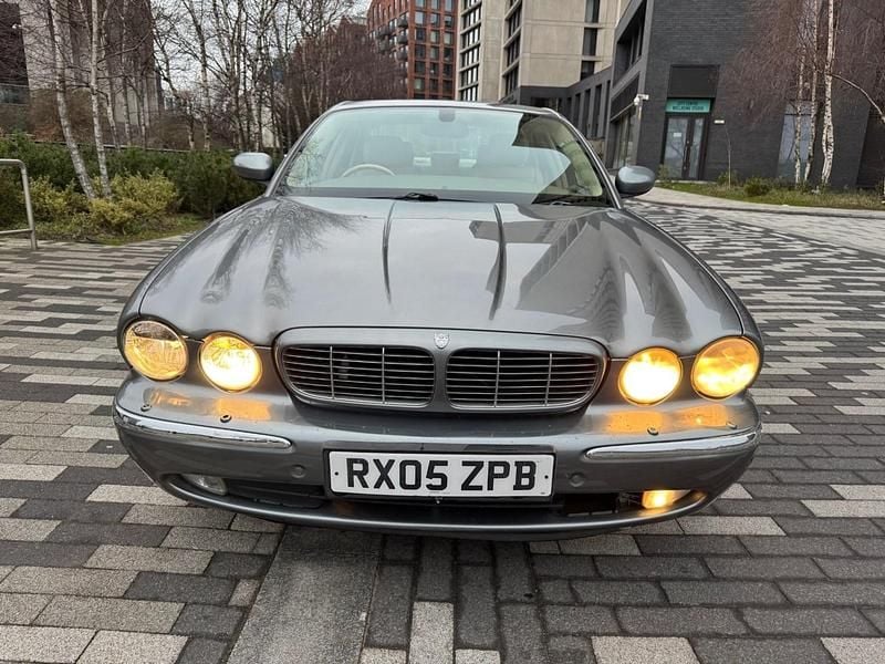 Used Jaguar XJ6 SE 2005 Grey Sedan