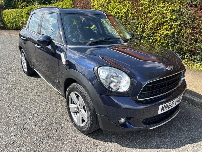 Blue Used 2015 Mini Cooper D Countryman SUV | £5,695 (Fair price) - Image 1/4