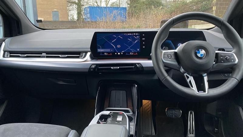 Used BMW 220 Active Tourer M Sport 168 HP (123 kW) 2025 White MPV