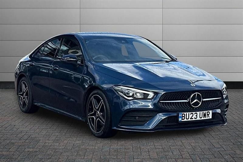 Used Mercedes CLA180 Executive 136 HP (100 kW) 2023 Blue Sedan