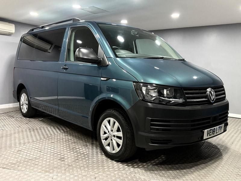 Begagnad VW Transporter Startline 2018 Grön Van