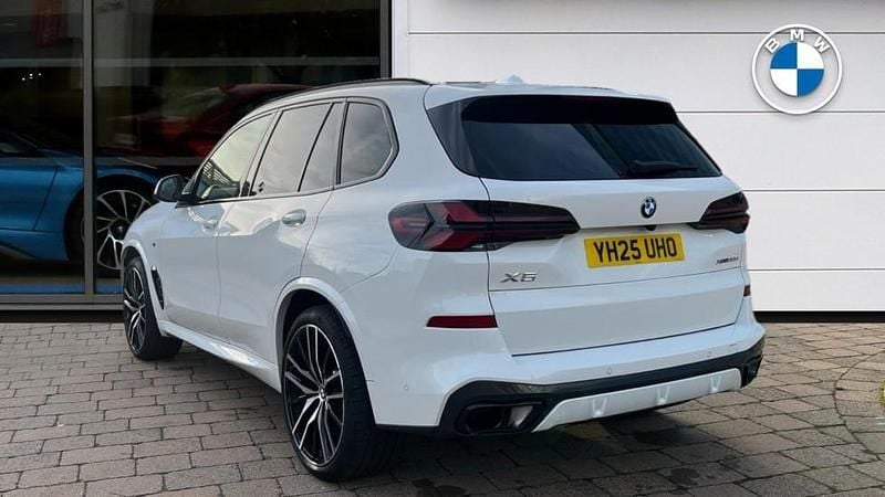 Usado BMW X5 M Sport 294 HP (216 kW) 2025 Branco SUV