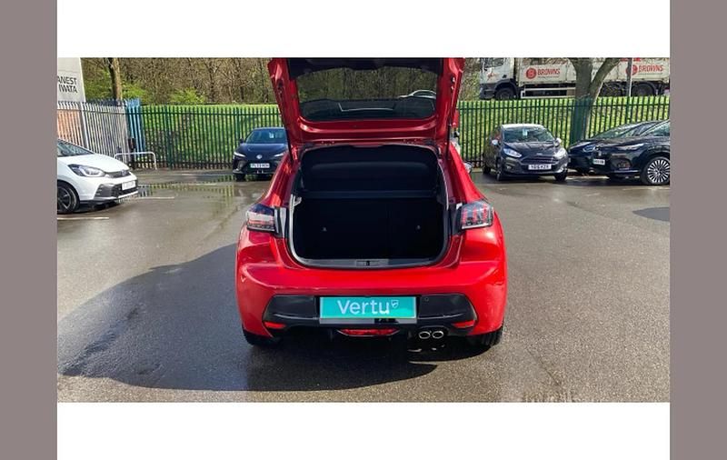 Used Peugeot 208 Allure+ 131 HP (96 kW) 2023 Red Hatchback