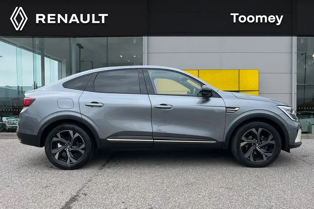 Used Renault Arkana Engineered 140 HP (102 kW) 2023 Grey SUV