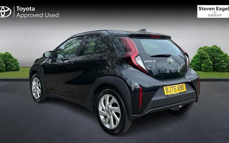Used Toyota Aygo X PURE 72 HP (52 kW) 2025 SUV