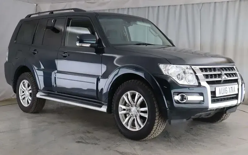Used Mitsubishi Shogun 190 HP (139 kW) 2017 SUV
