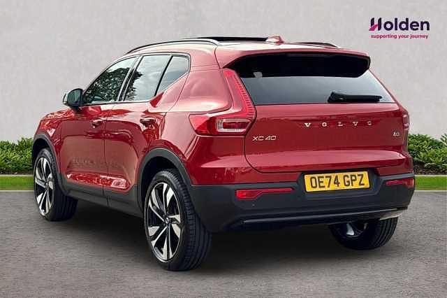 Used Volvo XC40 Ultra 161 HP (118 kW) 2024 Red SUV