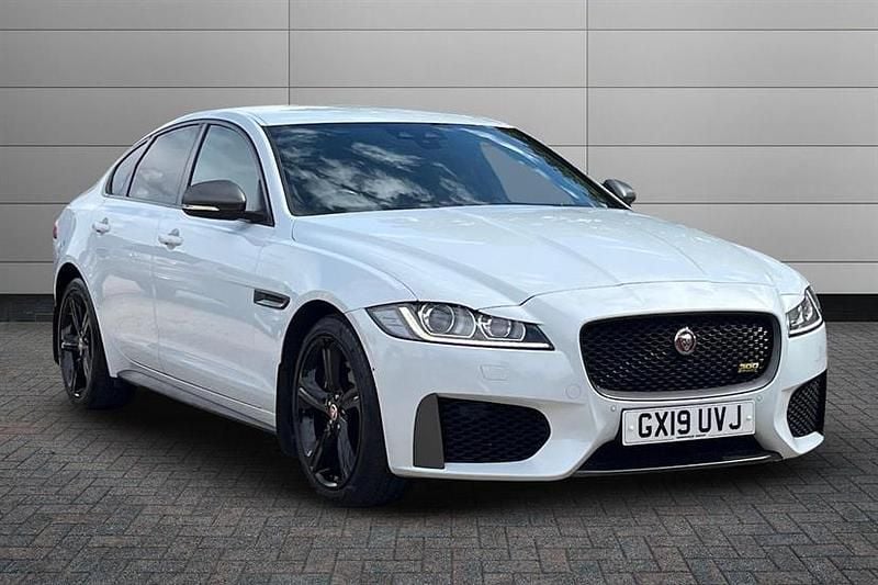 White Used 2019 Jaguar XF Sedan | £14,390 (Good price) - Image 1/2