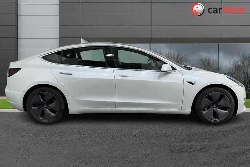 Used Tesla Model 3 Long Range AWD 366 kW (498 HP) 2020 White Sedan