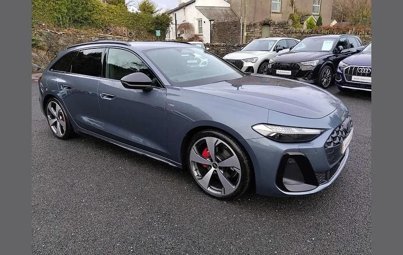 Used Audi A5 Advanced 200 HP (147 kW) 2025 Blue Estate