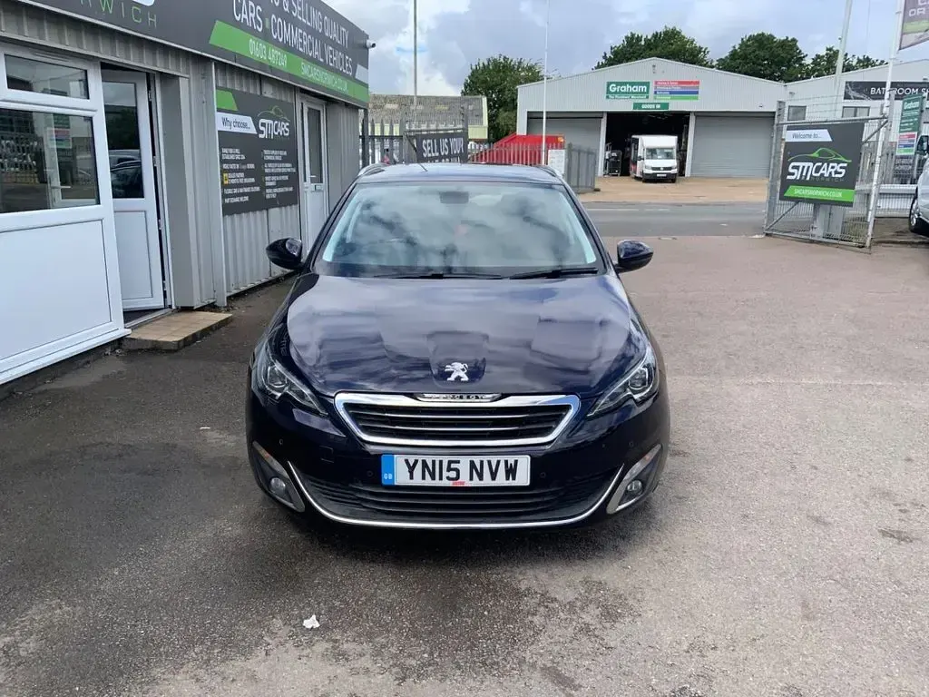Used Peugeot 308 SW Allure 115 HP (84 kW) 2015 Blue Estate