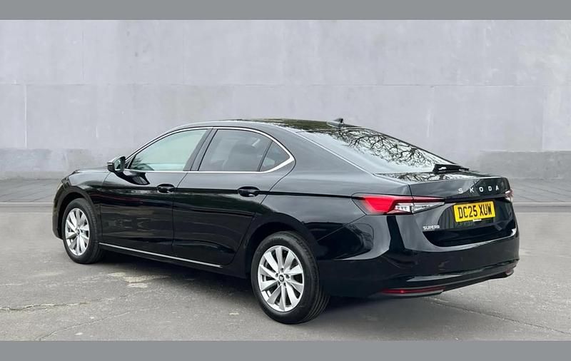 Used Skoda Superb SE Technology 150 HP (110 kW) 2025 Midnight black metallic Hatchback