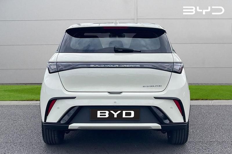 Usado BYD Dolphin Comfort 11 kW (15 CV) 2024 Blanco Utilitario