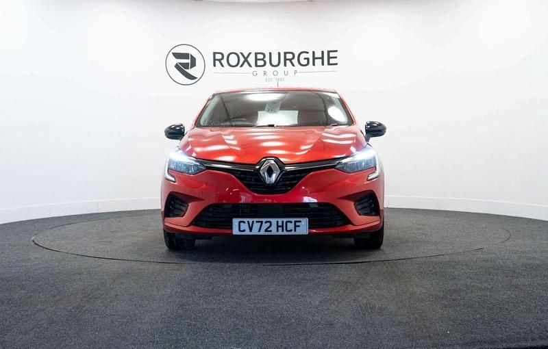 Used Renault Clio V Evolution 2023 Red Hatchback