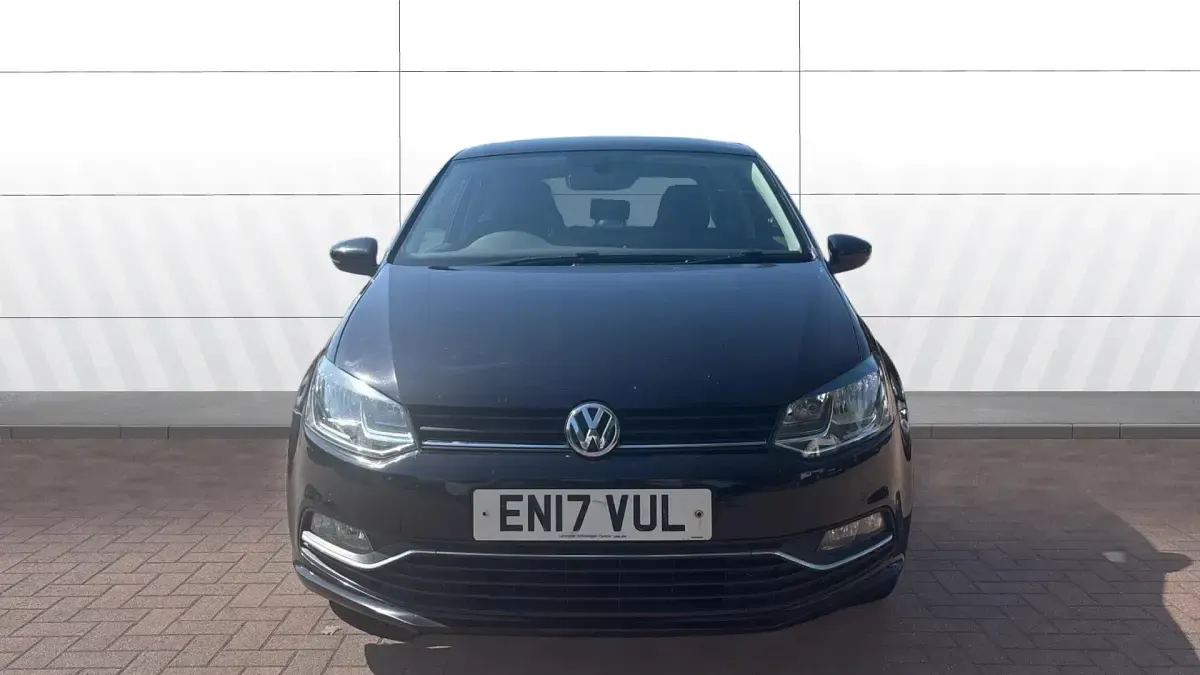 Used VW Polo Edition 90 HP (66 kW) 2017 Black Hatchback