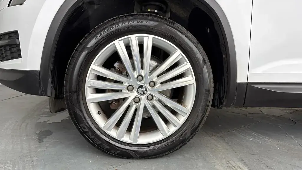 Used Skoda Kodiaq SE L 150 HP (110 kW) 2020 White SUV
