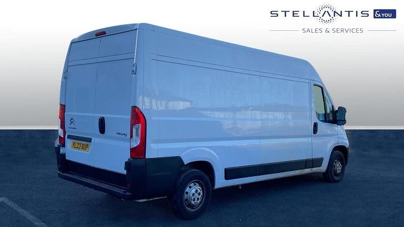 Used Citroën Relay 138 HP (101 kW) 2023 White Van