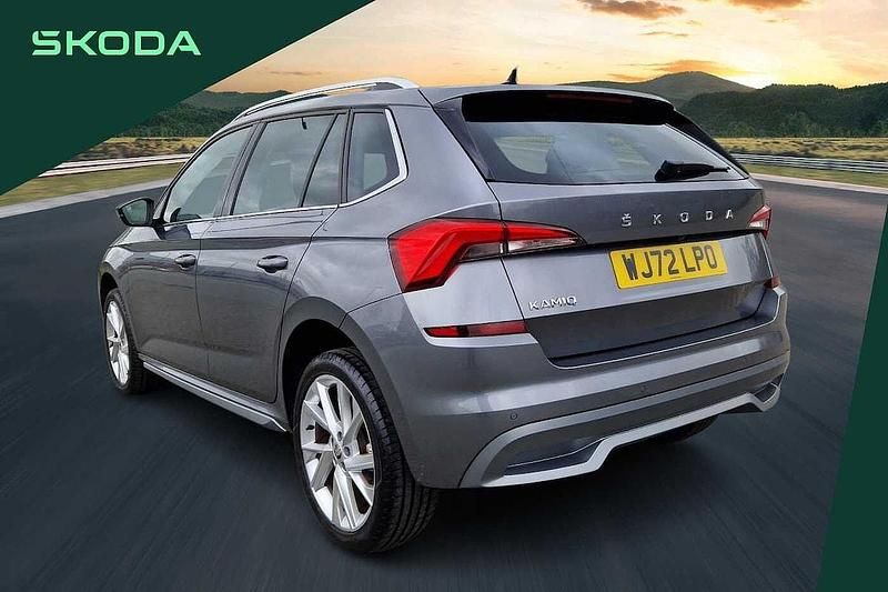 Used Skoda 110 R SE L Executive 81 HP (59 kW) 2023 Graphite grey metallic Estate