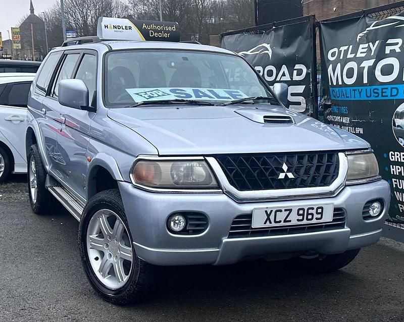 Used Mitsubishi Shogun Warrior 2004 Silver SUV