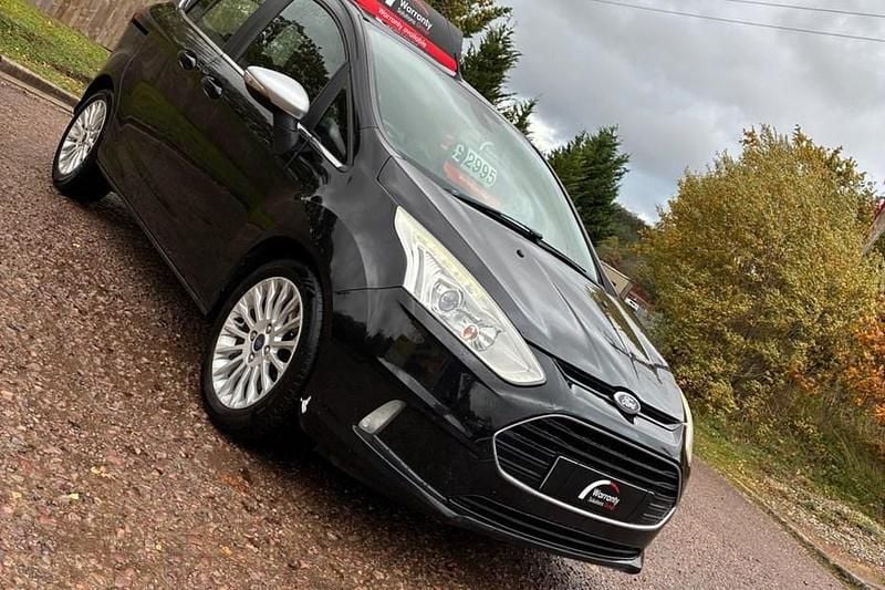 Black Used 2014 Ford B-MAX Titanium MPV | £2,995 (Good price) - Image 1/1