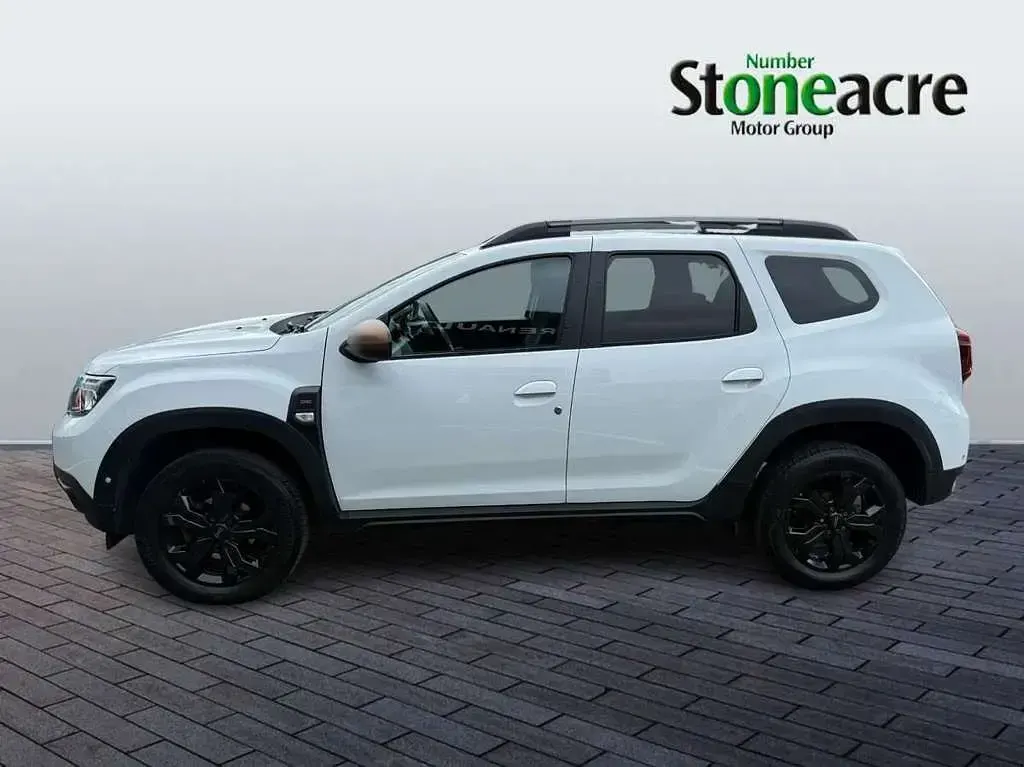 Used Dacia Duster Extreme 98 HP (72 kW) 2024 White SUV