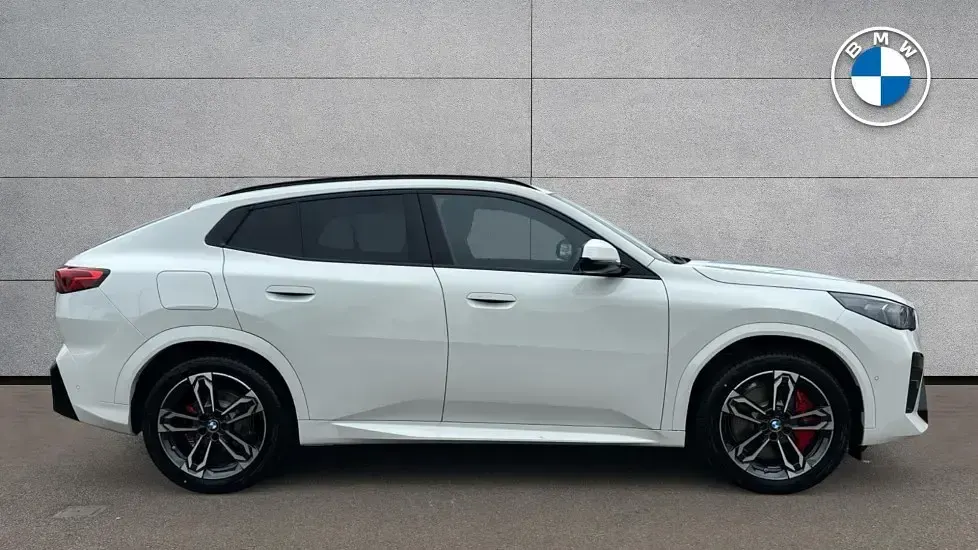 Used BMW iX2 M Sport 227 kW (309 HP) 2026 White SUV