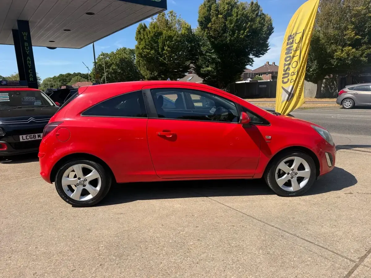 Used Vauxhall Corsa 2013 Red Hatchback