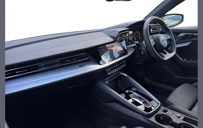 Used Audi A3 S-Line 147 HP (108 kW) 2025 Green Hatchback