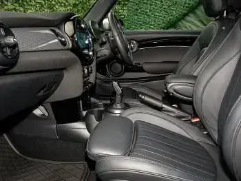 Used Mini Cooper Exclusive 136 HP (100 kW) 2024 Enigmatic black metallic Hatchback