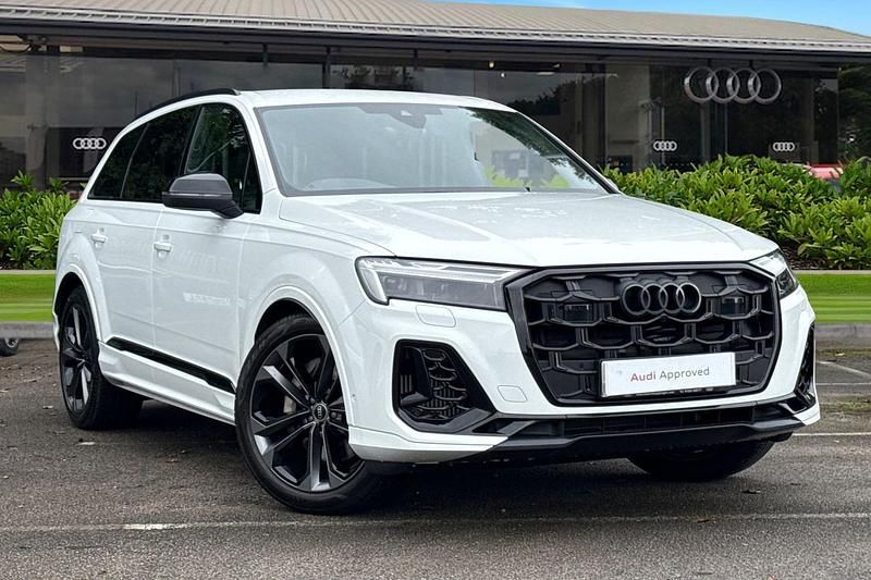 White Used 2025 Audi Q7 Black Edition SUV | £57,980 (A bit pricey) - Image 1/4