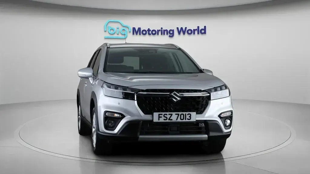 Used Suzuki SX4 S-Cross 129 HP (94 kW) 2022 Silver SUV