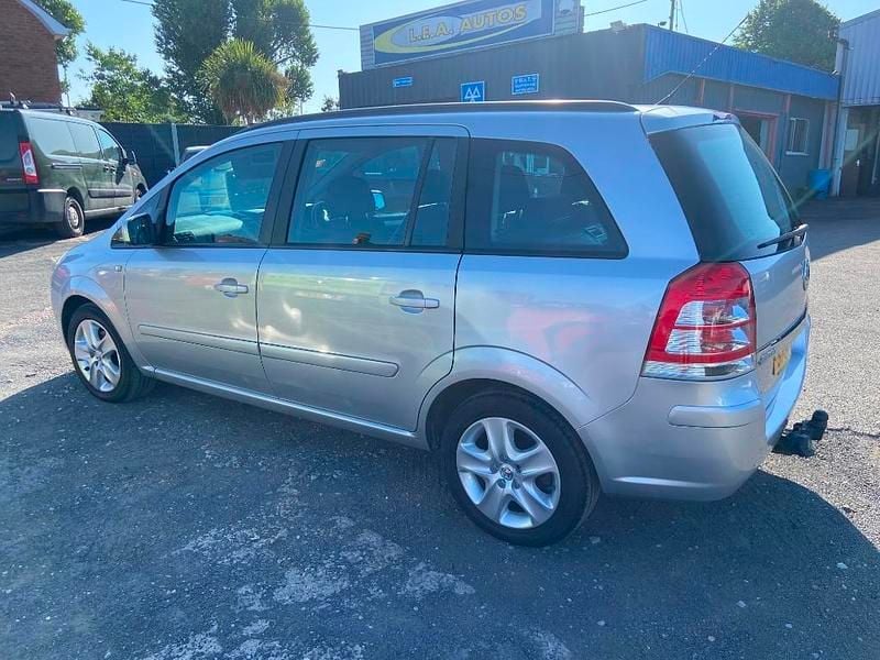 Used Vauxhall Zafira 2014 Silver MPV