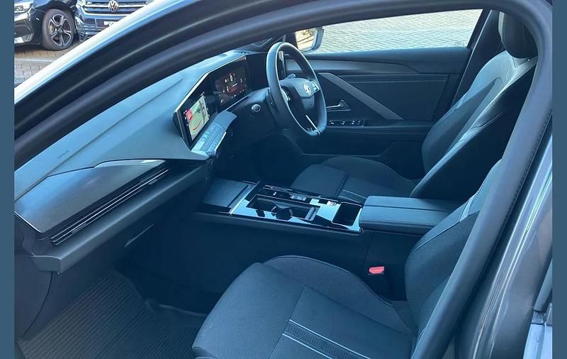 Used Vauxhall Astra S 130 HP (95 kW) 2025 Grey Hatchback