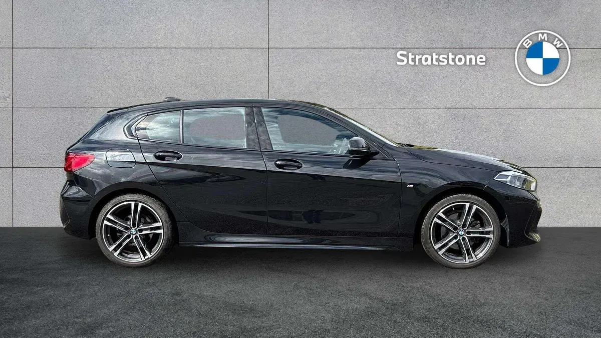 Used BMW 118 M Sport 134 HP (98 kW) 2023 Black Hatchback
