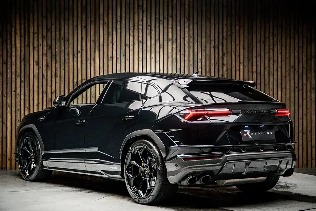Used Lamborghini Urus 2024 Black SUV