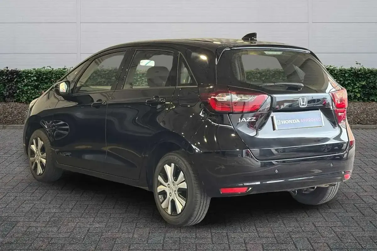 Used Honda Jazz Hybrid 109 HP (80 kW) 2023 Black Hatchback
