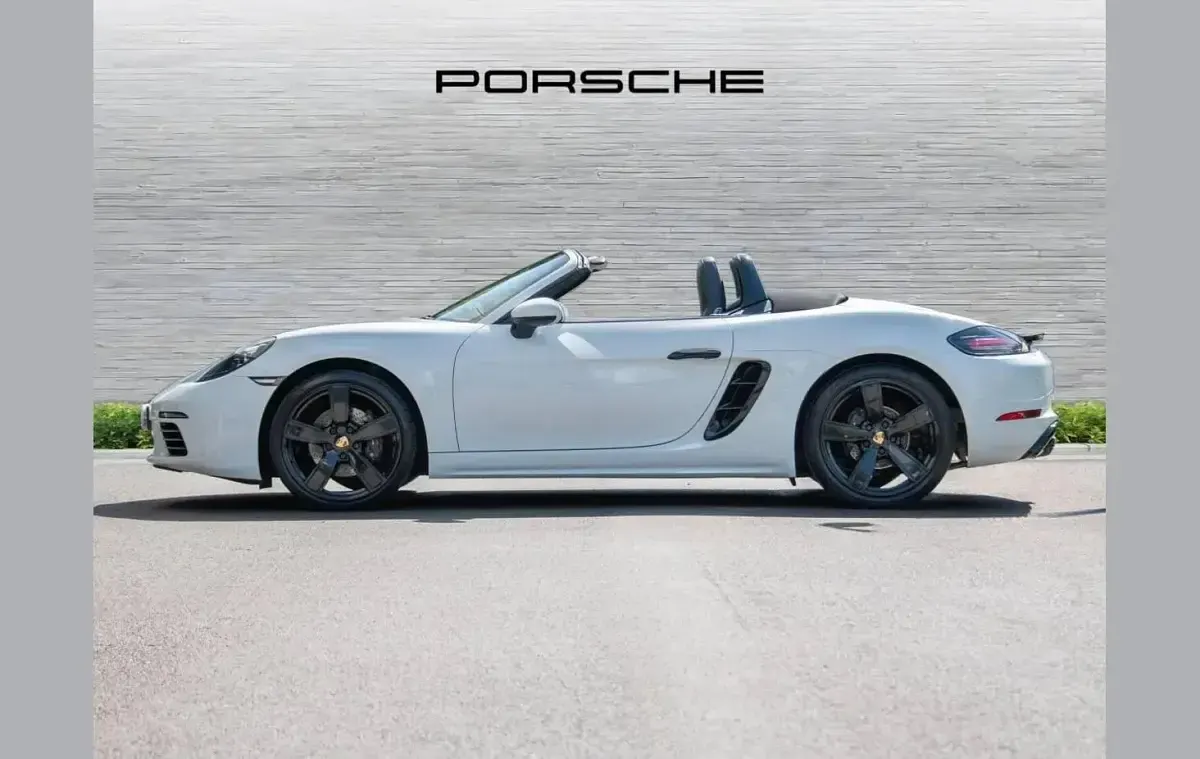 Used Porsche Boxster 296 HP (217 kW) 2020 White Cabriolet