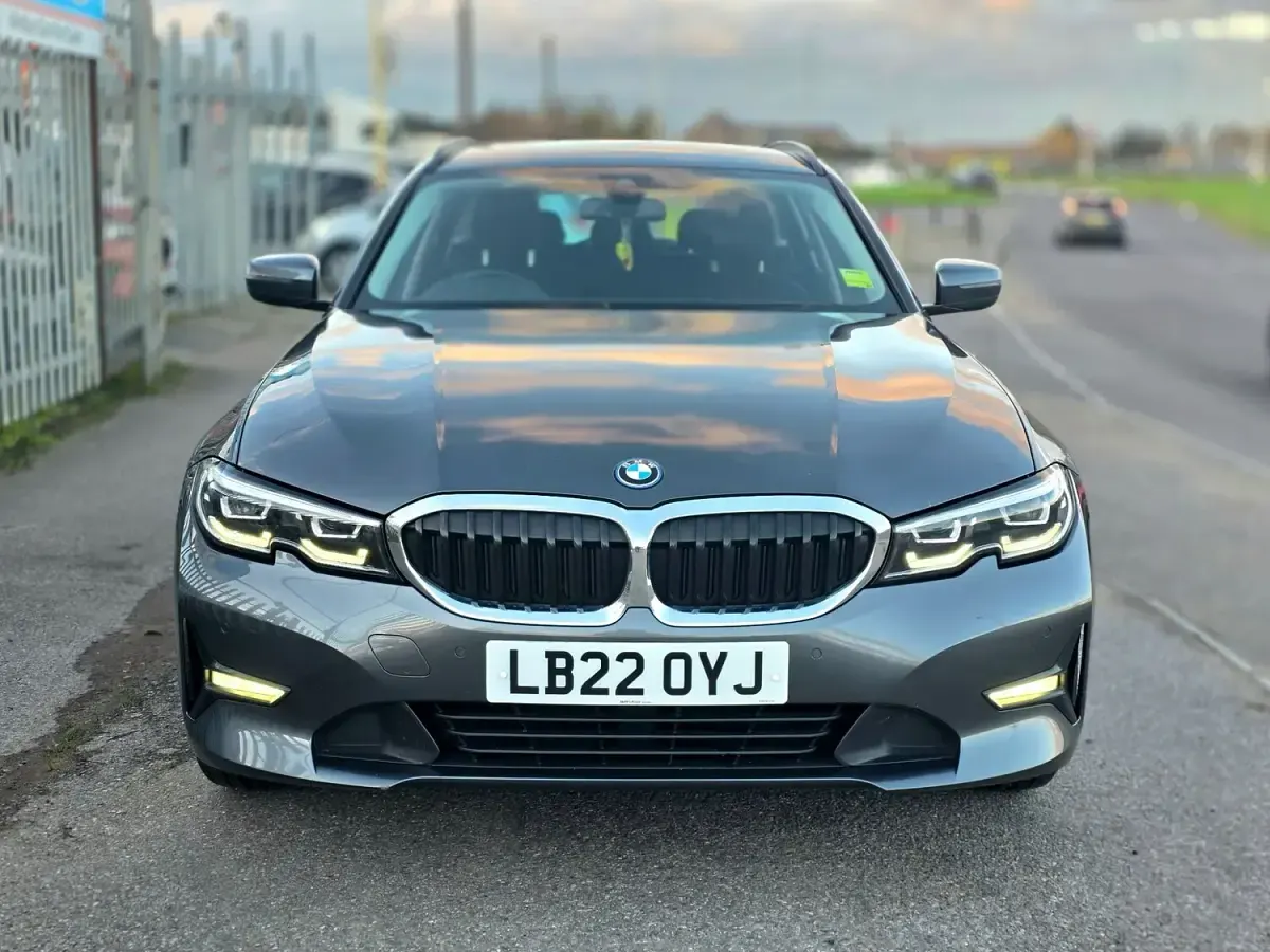 Used BMW 330e Performance 2022 Grey Estate