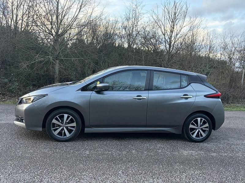 Used Nissan Leaf Acenta 39 kW (54 HP) 2020 Grey Hatchback