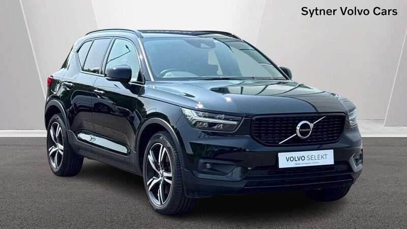 Black Used 2020 Volvo XC40 R-Design SUV | £20,750 (A bit pricey) - Image 1/4